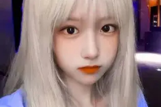 陪睡陪玩已过时！又一女星自曝潜规则当众被强吻、伸手进裤子
